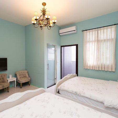 Bed and Breakfast Wei Sen House Хуалянь Номер фото